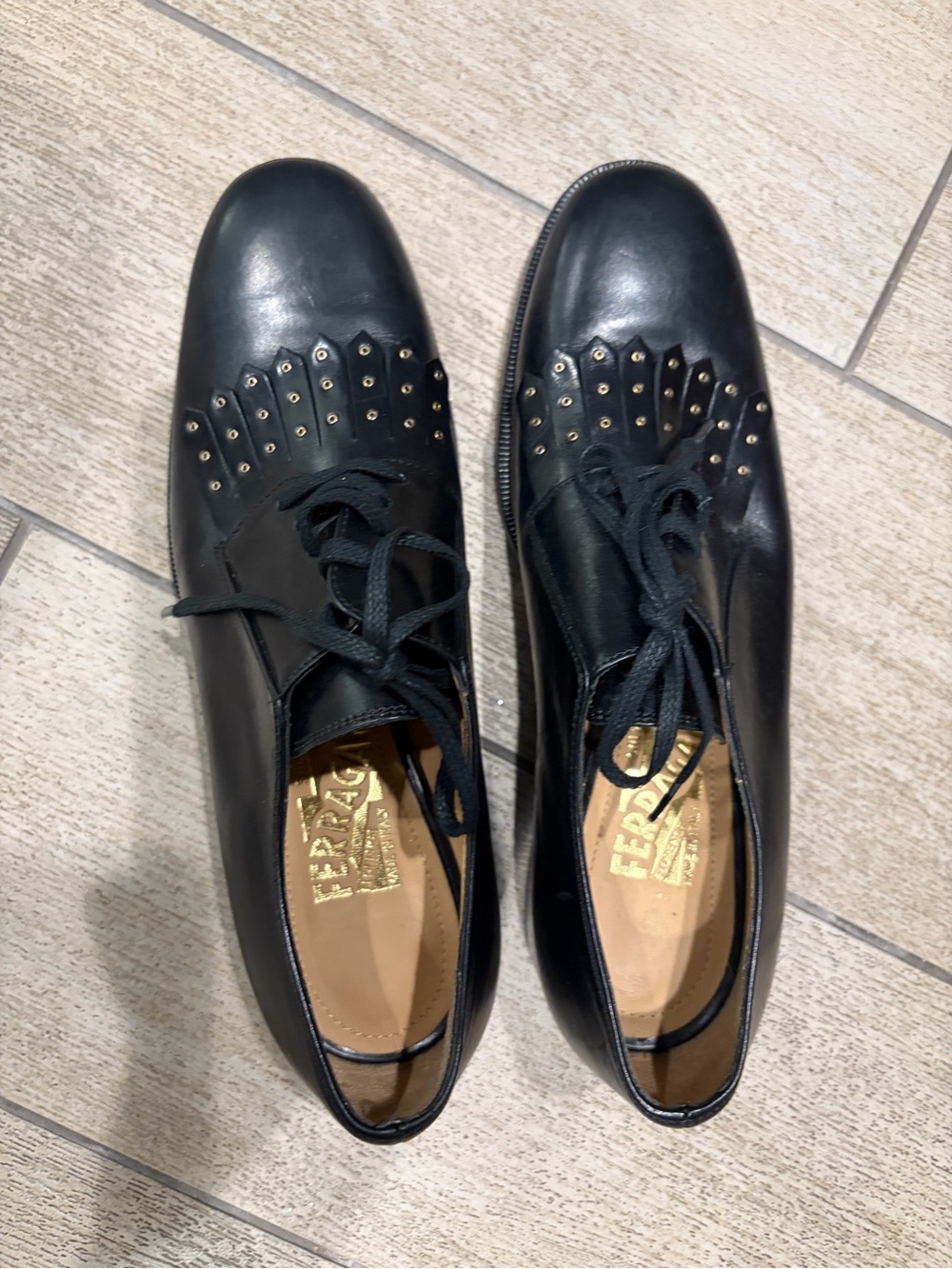 Salvatore Ferragamo Black Leather Kiltie Lace-Up Oxfords